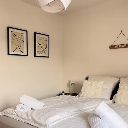 Hugos Nest Moderne In Mit Arbeitsplatz & Wlan Apartment
